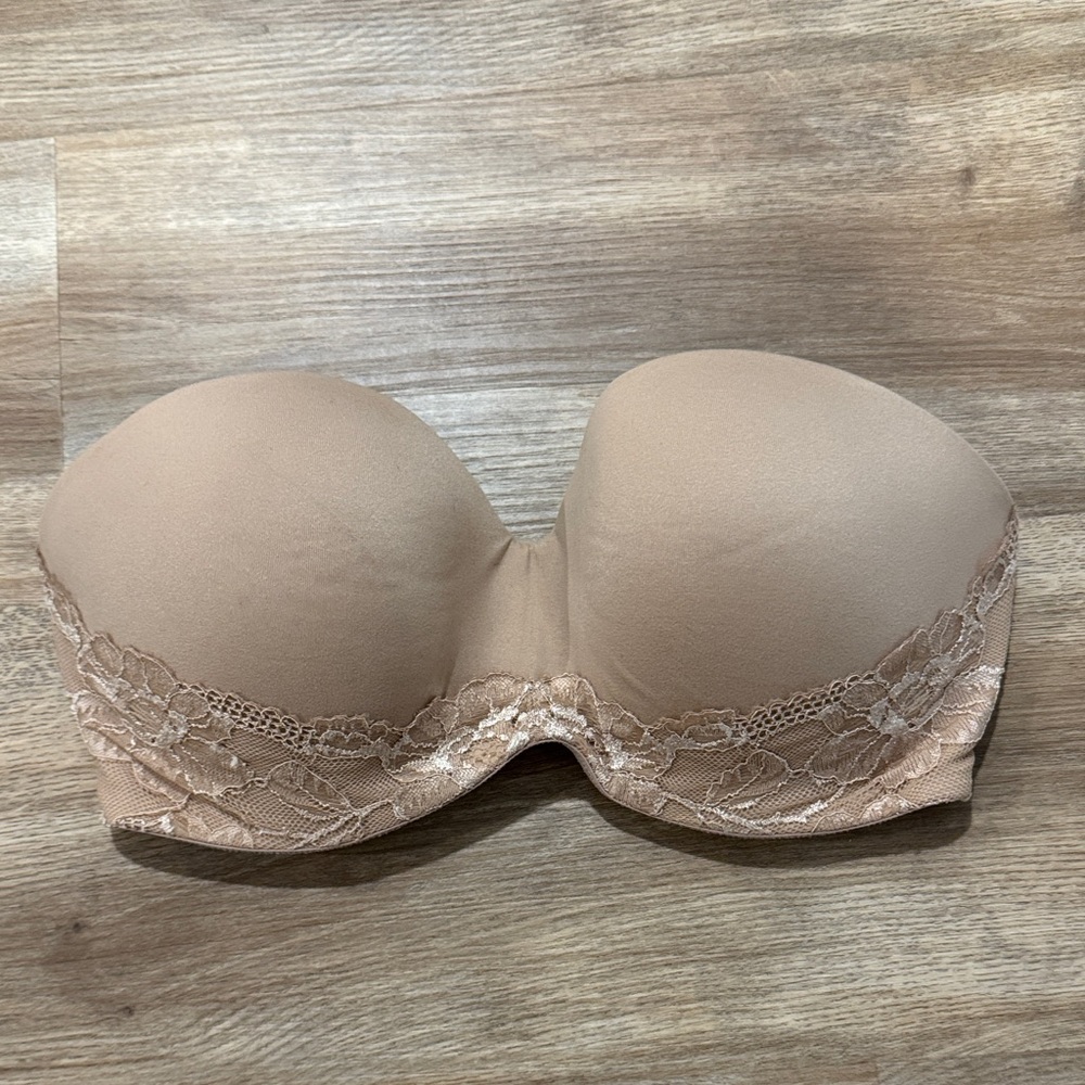 Victoria's Secret Lace-Trimmed Nude Strapless Bra